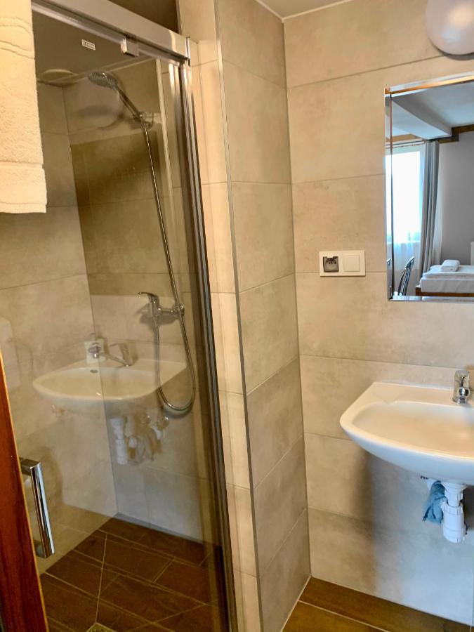 Osrodek Wypoczynkowy U Bartka Bed & Breakfast *